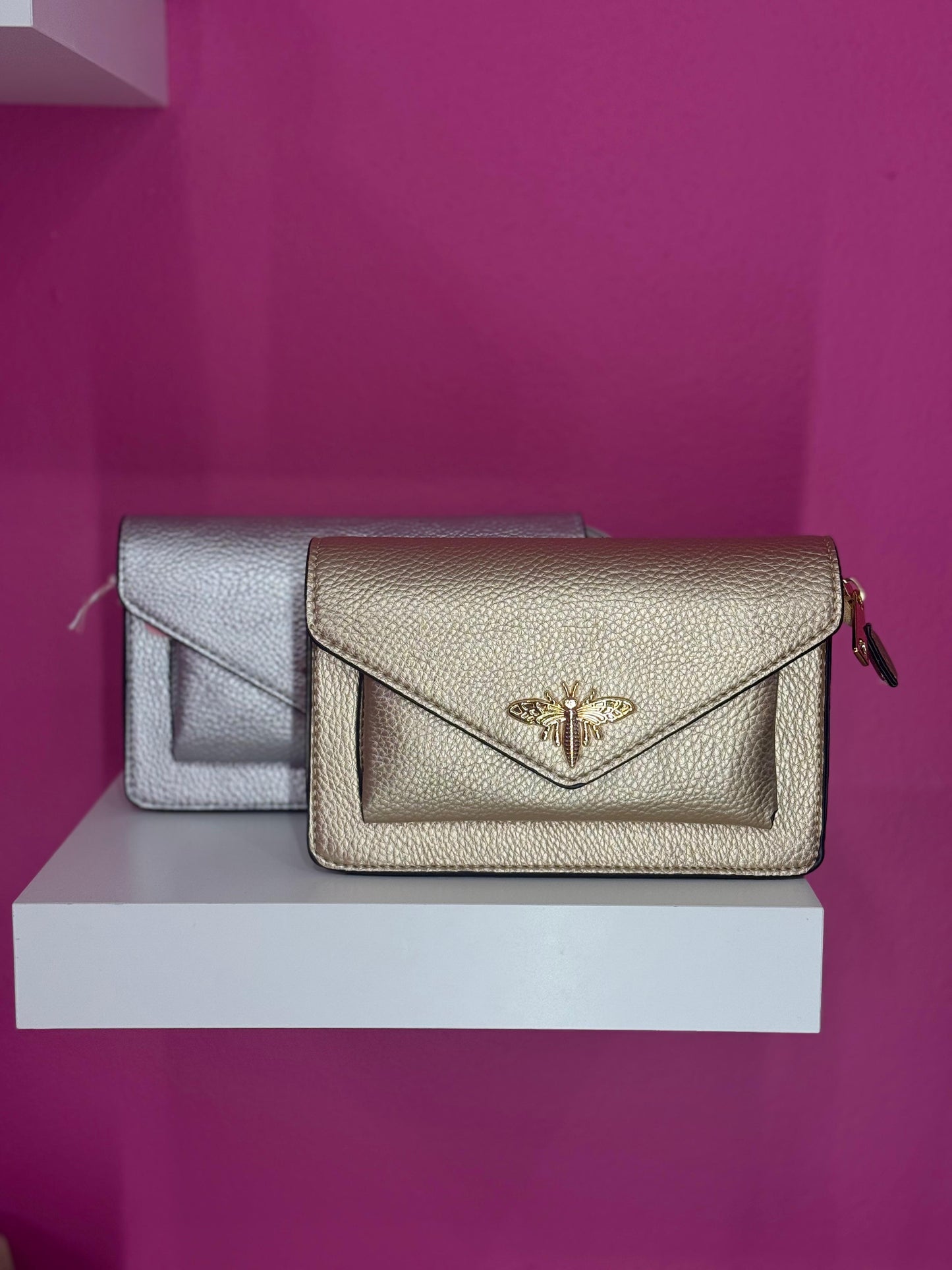 Pochette con ape